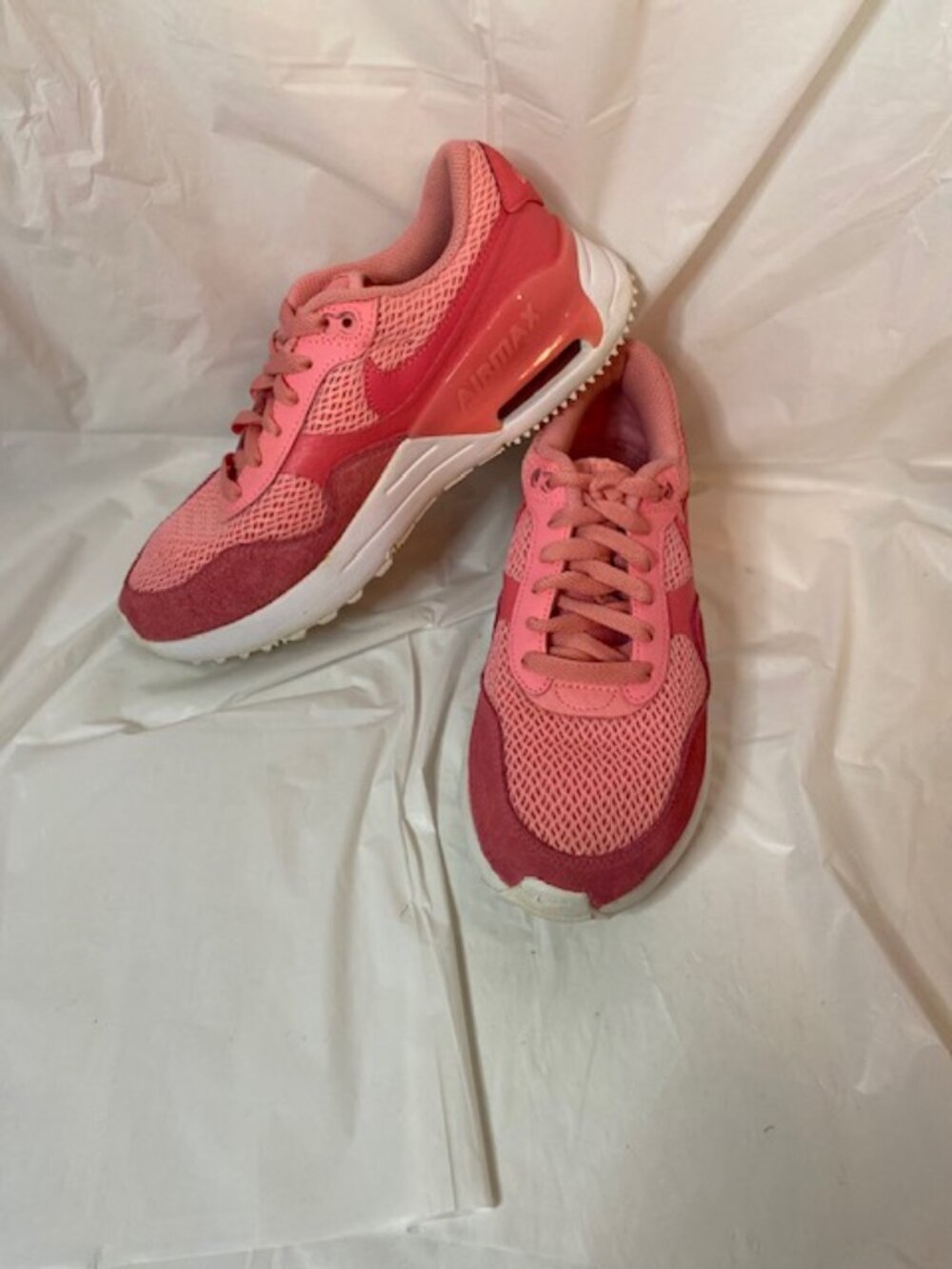 Nike Women's Air Max SYSTM "Coral Chalk" Pink Sneakers – Size 6.5